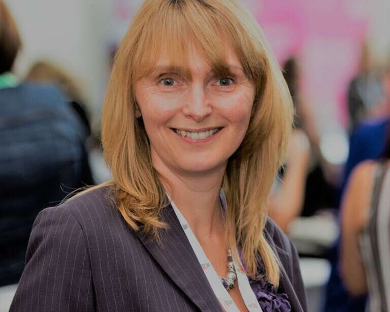 Sue Asquith: Outdoor learning throughout the seasons